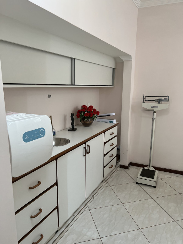 Comercial à venda Centro com 218m² e 1 quarto por R$ 1.500.000 - 1868774479-6d1fba5c-b999-4058-b7a8-3b24c85288c9.jpeg