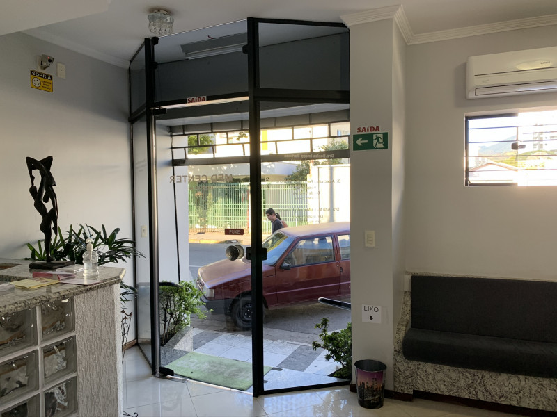 Comercial à venda Centro com 218m² e 1 quarto por R$ 1.500.000 - 2135645752-2dd4ab59-d814-448f-a7d3-cf0d6bb75992.jpeg