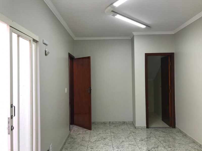 Comercial à venda Centro com 218m² e 1 quarto por R$ 1.500.000 - 2142332921-bd8531aa-f6e6-4b68-a51e-d0b951da1153.jpeg
