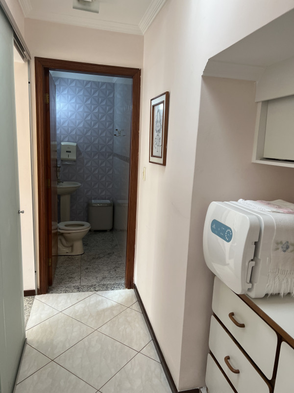 Comercial à venda Centro com 218m² e 1 quarto por R$ 1.500.000 - 294307413-ffab7a3a-d1a1-447d-bb5b-44301ea31ab8.jpeg