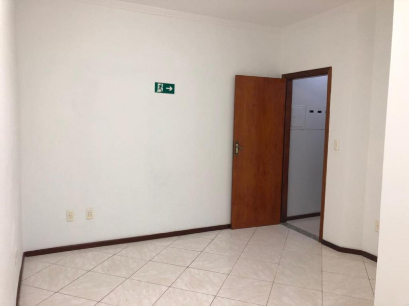 Comercial à venda Centro com 218m² e 1 quarto por R$ 1.500.000 - 544465656-ce2347c6-512b-4c3e-8471-61ed799a4936.jpeg