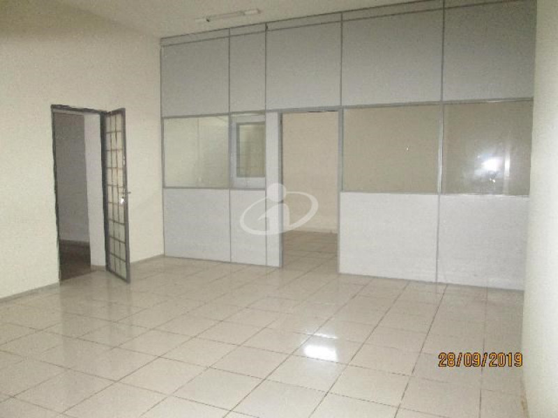 Casa à venda Nossa Senhora Aparecida com 690m² e 4 quartos por R$ 1.800.000 - 321742659-935565-200395-comodo-aluguel-uberlandia-640-x-480-jpg.jpg
