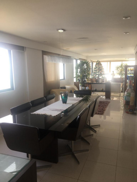 Apartamento à venda Centro com 225m² e 5 quartos por R$ 1.600.000 - 1588789561-a014bdb9-a7b8-4057-a549-a416a1cfd1a3.jpeg