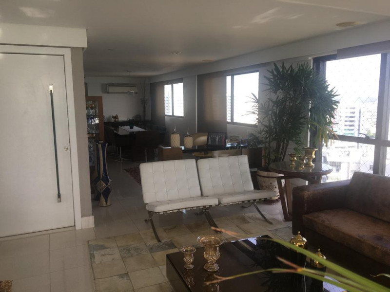 Apartamento à venda Centro com 225m² e 5 quartos por R$ 1.600.000 - 262406439-bc98b74b-7d71-4aef-b35b-0bbe3aa4137e.jpeg