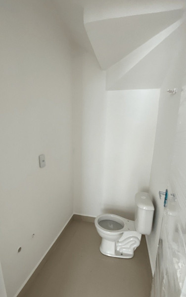 Casa de condomínio à venda Centro com 89m² e 3 quartos por R$ 429.900 - 805417835-lavabo.jpg