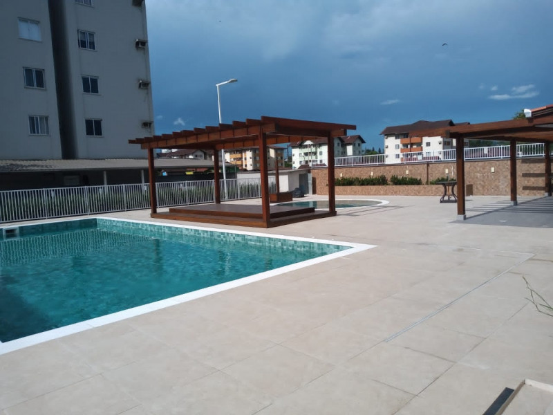 Apartamento à venda Costa e Silva com 42m² e 3 quartos por R$ 200 - 571872252-352b5f95-a680-46db-bd5e-ec01f15e8e62.jpeg
