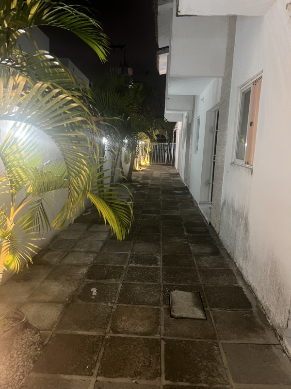 Casa de condomínio à venda Portal do Poço com 76m² e 2 quartos por R$ 255.000 - 702262183-1c298414-a5dd-413b-b18b-1774c9a9e392.jpeg