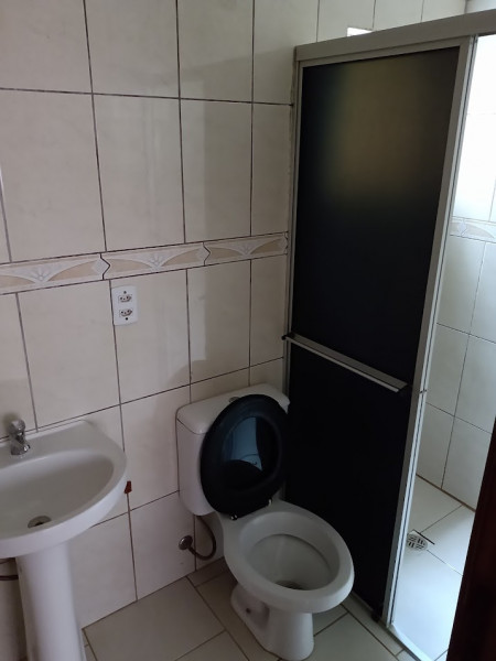 Casa à venda Centro com 100m² e 2 quartos por R$ 230.000 - 1333775737-e46efeae-af53-4c12-8066-435d6534d5e2.jpeg