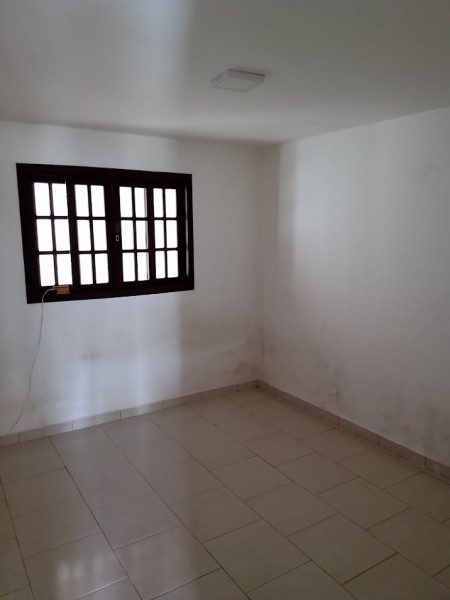 Casa à venda Centro com 100m² e 2 quartos por R$ 230.000 - 613427398-adc94f9e-9731-4dad-a660-dc4b775dd5cc.jpeg