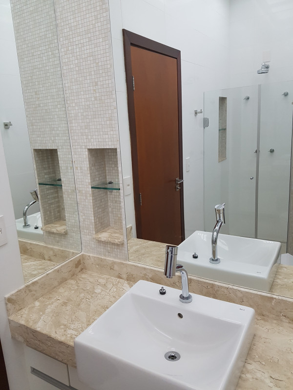 Casa à venda Parque do Castelo com 201m² e 3 quartos por R$ 890.000 - 1505276329-20180512-163613.jpg