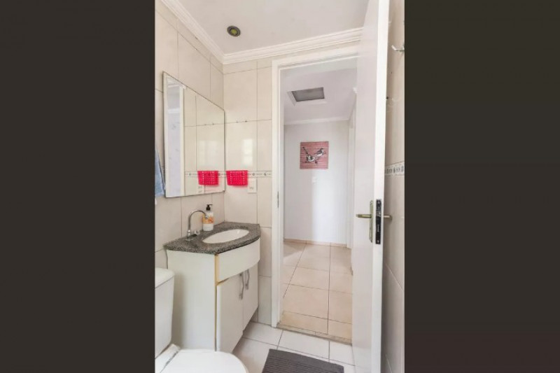 Apartamento à venda Vila Industrial com 60m² e 3 quartos por R$ 280.000 - 1204648317-banheiro-social-cleanup.jpg