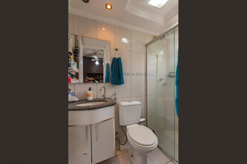 Apartamento à venda Vila Industrial com 60m² e 3 quartos por R$ 280.000 - 1289442938-banheiro-social-2-cleanup.jpg
