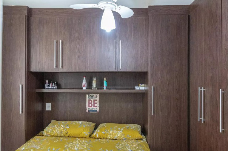 Apartamento à venda Vila Industrial com 60m² e 3 quartos por R$ 280.000 - 1604335391-armario-suite-cleanup.jpg