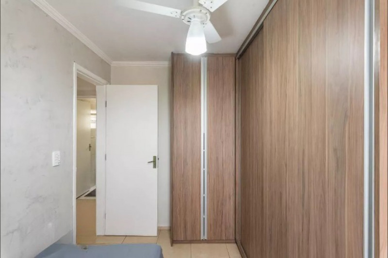 Apartamento à venda Vila Industrial com 60m² e 3 quartos por R$ 280.000 - 2130808145-armarios-quarto-1-cleanup-1.jpg