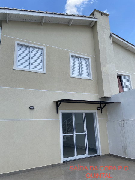 Casa de condomínio à venda Villa Verde com 120m² e 3 quartos por R$ 900.000 - 262461905-saida-da-copa-p-o-quintal.jpg