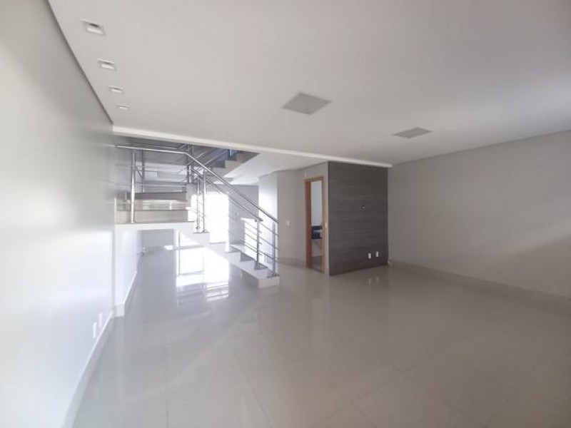 Casa de condomínio à venda Santa Cruz com 158m² e 3 quartos por R$ 699.999 - 2118109958-5c2a60fe-cbbf-41cb-b6ea-f31392354f71.jpeg