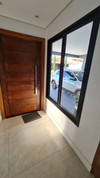 Casa de condomínio à venda Recanto dos Pássaros com 265m² e 3 quartos por R$ 800.000 - 1465546636-bc758e88-29aa-43ec-bcb3-3bc6d7f391fc.jpeg
