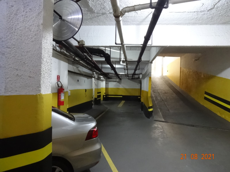 Apartamento à venda Tijuca com 96m² e 3 quartos por R$ 685.000 - garagem-foto-2.JPG