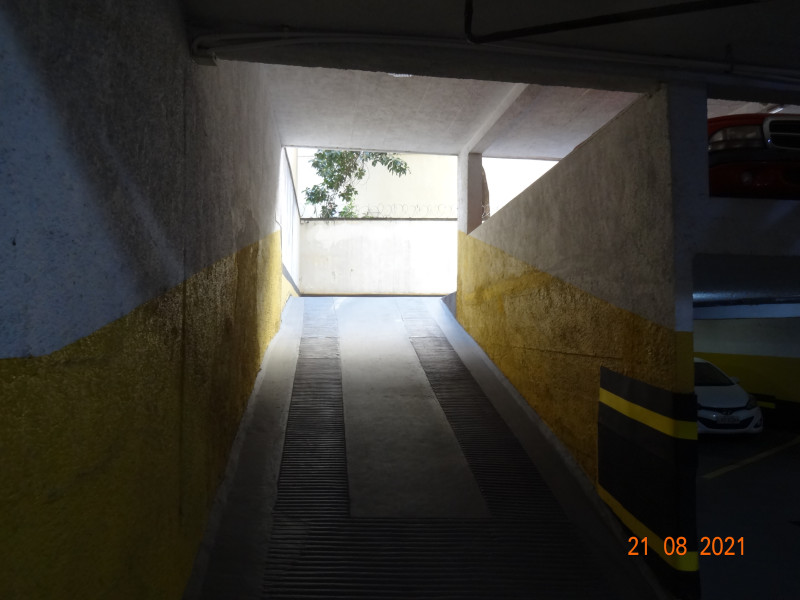Apartamento à venda Tijuca com 96m² e 3 quartos por R$ 685.000 - garagem-foto-3.JPG