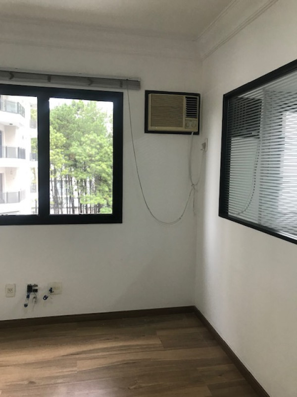 Comercial à venda Alphaville Industrial com 32m² e 1 quarto por R$ 230.000 - 1504871478-img-6050.jpg