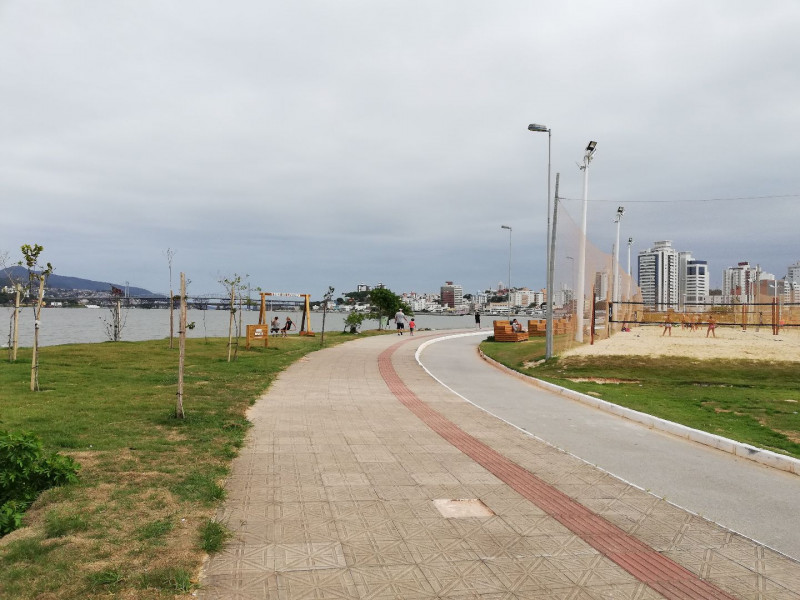 Casa à venda Balneário com 175m² e 3 quartos por R$ 970.000 - 738990888-bdf37b4e-b622-431f-8f9a-787461d7d0d6.jpg