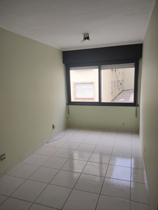 Apartamento à venda Passo d'Areia com 50m² e 1 quarto por R$ 140.000 - 35026697-img-20230306-100605197.jpg