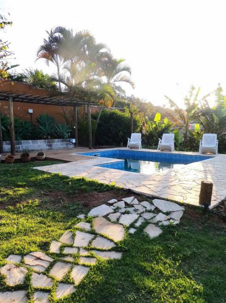 Casa de condomínio à venda Centro com 1000m² e 4 quartos por R$ 1.350.000 - 2144336790-foto-casa-piscina-1.jpg