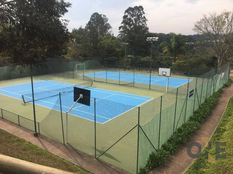 Casa de condomínio à venda Centro com 1000m² e 4 quartos por R$ 1.350.000 - 572908054-condominio-granja-viana-ii-quadras.jpg