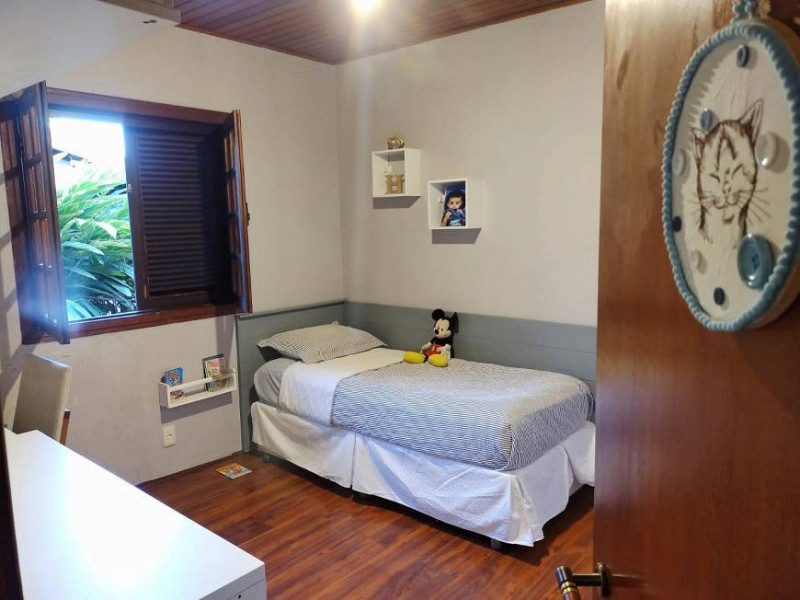 Casa de condomínio à venda Centro com 1000m² e 4 quartos por R$ 1.350.000 - 969601493-foto-casa-quarto-3.jpg