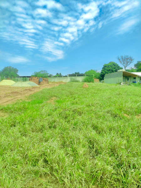 Terreno à venda Caguassu com 1000m² e 1 quarto por R$ 200.000 - 208759988-89152c1b-c49f-45cb-8723-7bafb78e3cec.jpeg