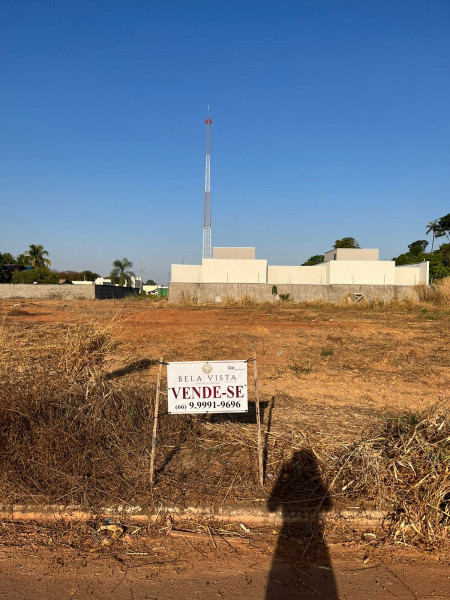 Terreno à venda Setor Comercial com 532m² e 1 quarto por R$ 250.000 - 1517848261-whatsapp-image-2023-03-07-at-09.jpeg