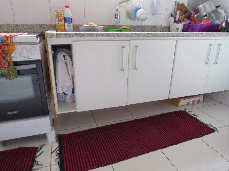 Casa à venda Jardim Consórcio com 141m² e 3 quartos por R$ 600.000 - 1174202044-cozinha-3.jpg