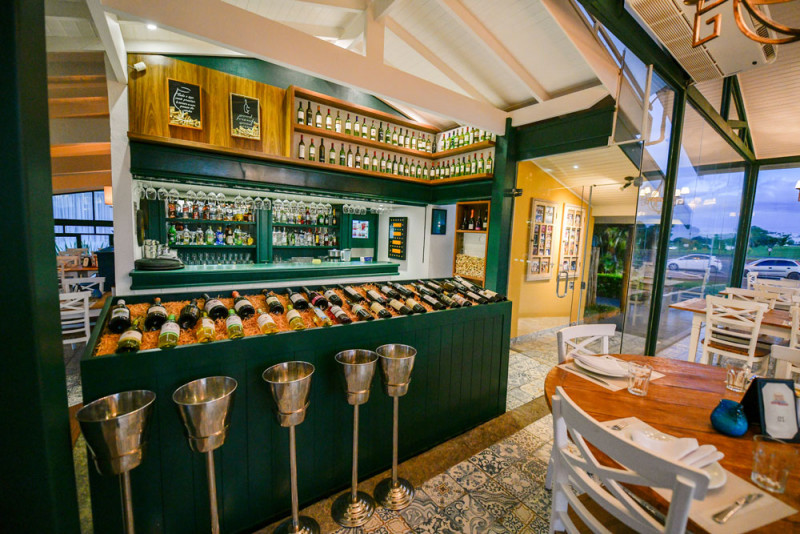 Terreno à venda Centro com 450m² e 1 quarto por R$ 90.000 - 1957680950-pizzaria.jpg