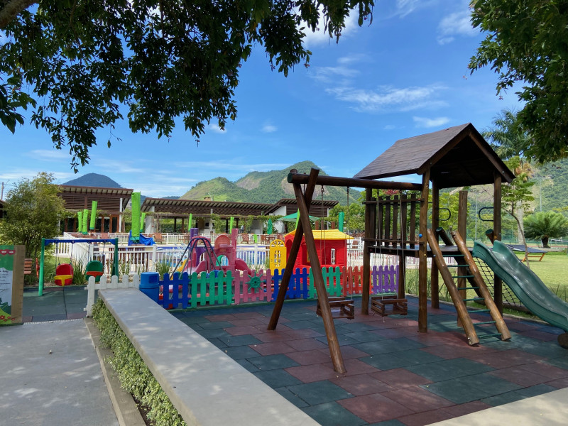 Terreno à venda Inoã com 370m² e 1 quarto por R$ 175.000 - 139326650-13-parquinho.jpg
