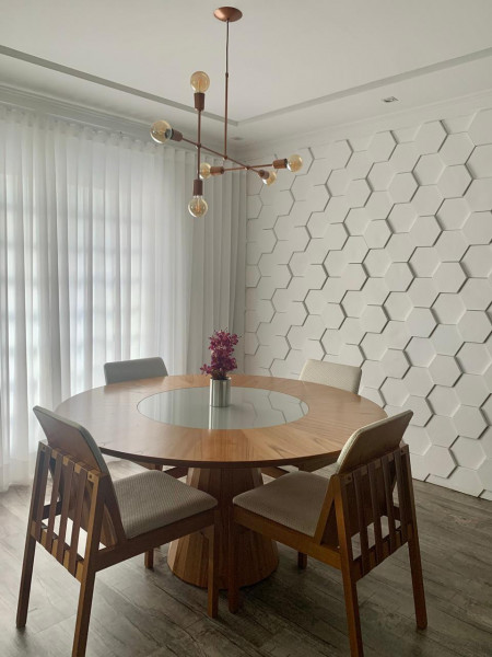 Casa à venda Vila Silviania com 325m² e 3 quartos por R$ 670.000 - 29956079-inbound5993852994929104478.jpg
