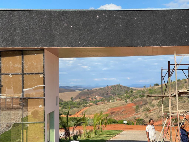 Chácara à venda Centro com 2000m² e 1 quarto por R$ 90.000 - 1969430748-13.jpg