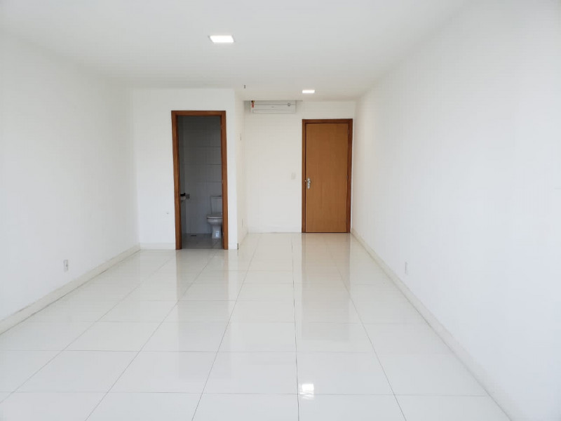 Comercial à venda São Cristóvão com 35m² e 1 quarto por R$ 200.000 - 348302011-sala-1.jpg