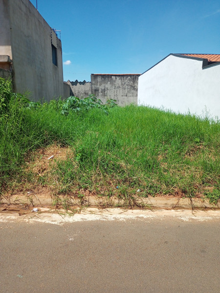 Terreno à venda Centro com 162m² e 1 quarto por R$ 145.000 - 1714746715-img-20230303-105112-971.jpg