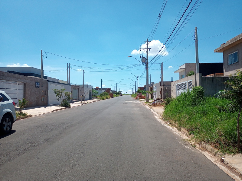 Terreno à venda Centro com 162m² e 1 quarto por R$ 145.000 - 1844155547-img-20230303-105356-607.jpg