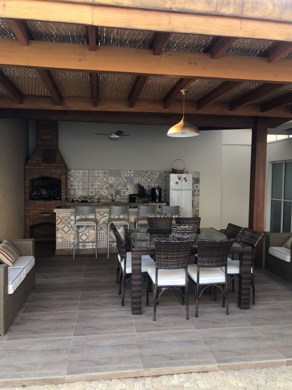 Casa de condomínio à venda Notre Dame com 200m² e 4 quartos por R$ 1.280.000 - 1136637096-0f44fa9e-dc9b-467b-8c0f-a1329addb8cd.jpeg