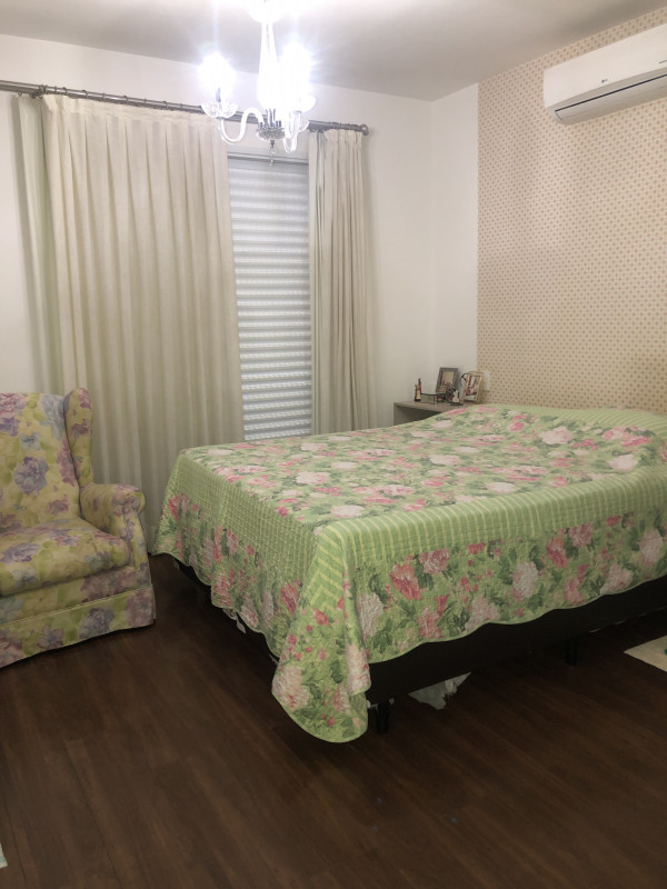 Casa de condomínio à venda Notre Dame com 200m² e 4 quartos por R$ 1.280.000 - 1476569340-5a5b50ee-82dc-42c3-ba10-874bc26f0021.jpeg
