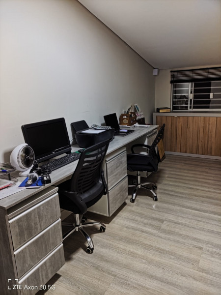 Casa à venda Cajuru com 135m² e 3 quartos por R$ 715.000 - 1303903968-img-20230311-wa0011.jpg