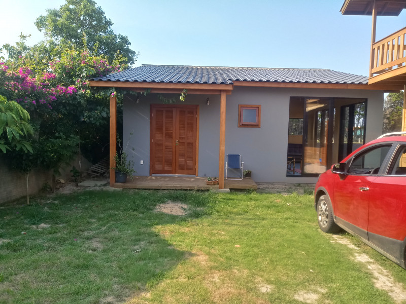 Casa à venda São João do Rio Vermelho com 153m² e 4 quartos por R$ 700.000 - 1302593989-frente.jpg