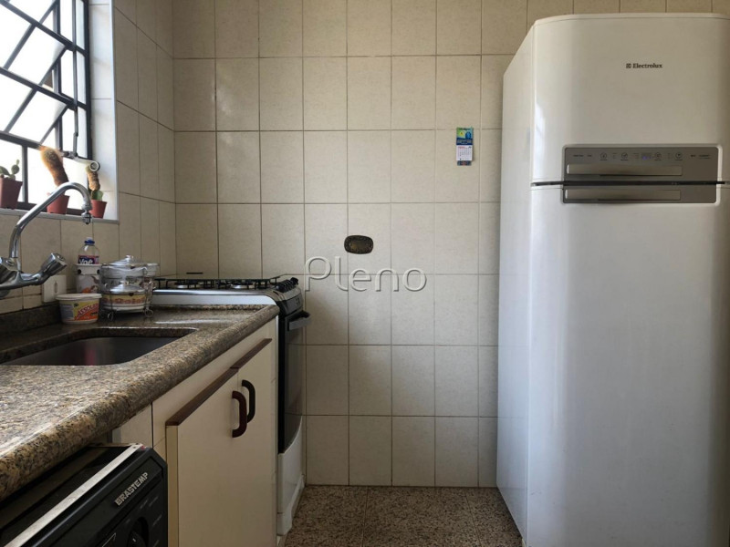 Casa à venda Jardim Panorama com 191m² e 3 quartos por R$ 680.000 - 1276138474-c12.jpg