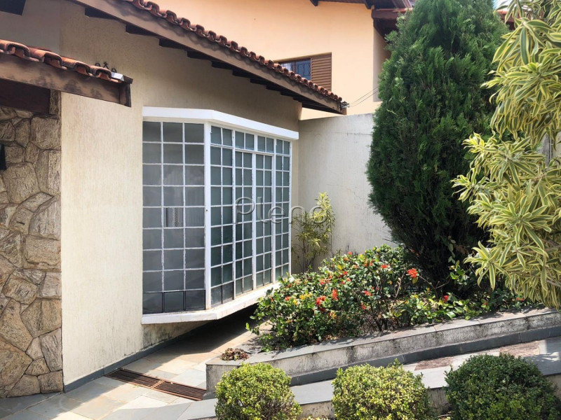 Casa à venda Jardim Panorama com 191m² e 3 quartos por R$ 680.000 - 299060887-c1.jpg
