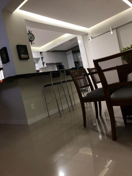 Casa à venda Jardim dos Oliveiras com 258m² e 3 quartos por R$ 749.000 - 1146152422-b3d9deb3-dd64-4fe1-96a2-4ddd77e3cf39.jpeg