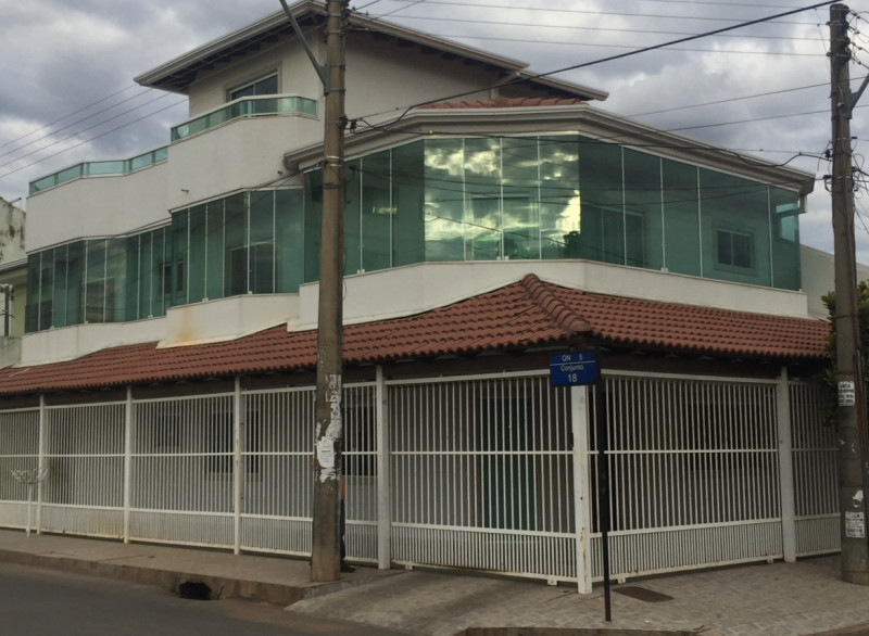 Casa à venda Centro com 300m² e 5 quartos por R$ 1.150.000 - 992262454-a94dccf2-17a9-4277-8fed-3092b5eaa36b.jpeg