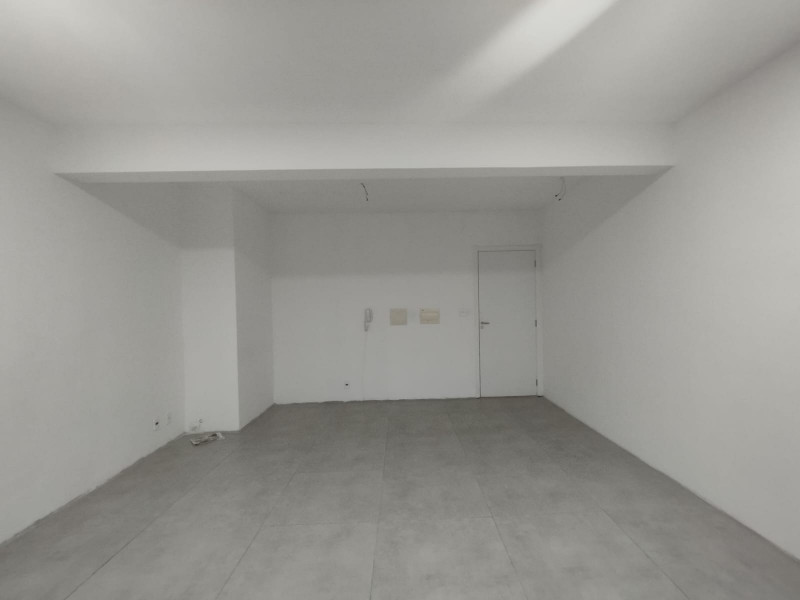 Comercial para alugar Vila São João com 31m² e 1 quarto por R$ 1.500 - 836902585-whatsapp-image-2023-03-10-at-17.jpeg