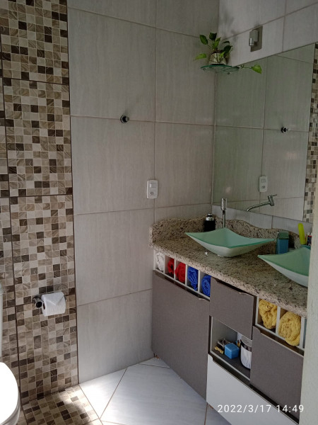 Casa de condomínio à venda Centro com 160m² e 3 quartos por R$ 450.000 - 291811750-wc-suite-v2.jpeg