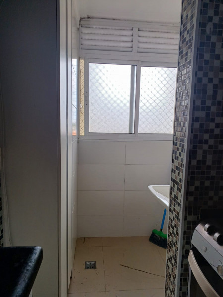 Apartamento à venda Fazenda Aricanduva com 48m² e 2 quartos por R$ 250.000 - 1742967783-lavanderia.jpeg